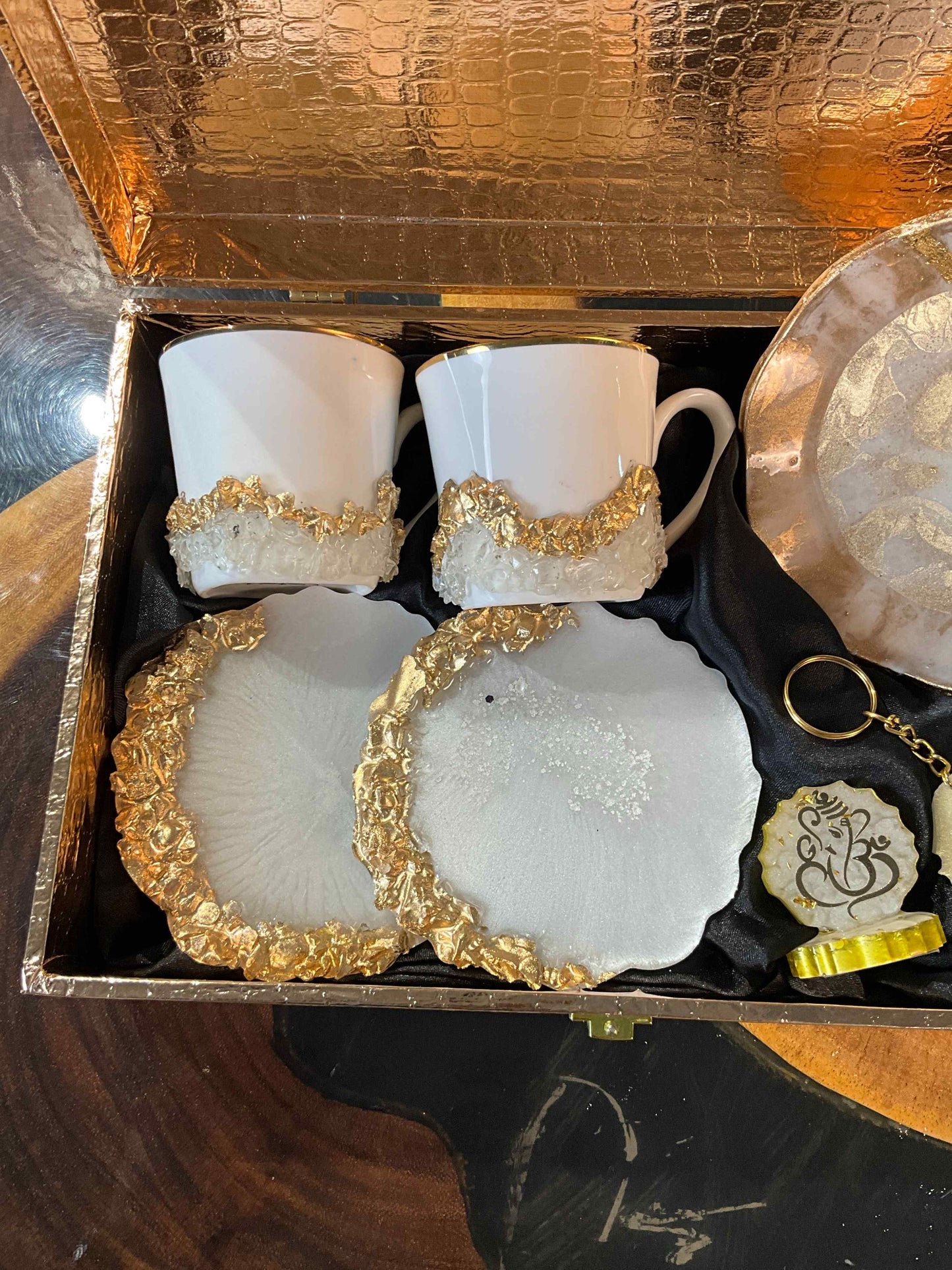 Golden Grace Festive Gift Hamper for Diwali | Fankaaarlok
