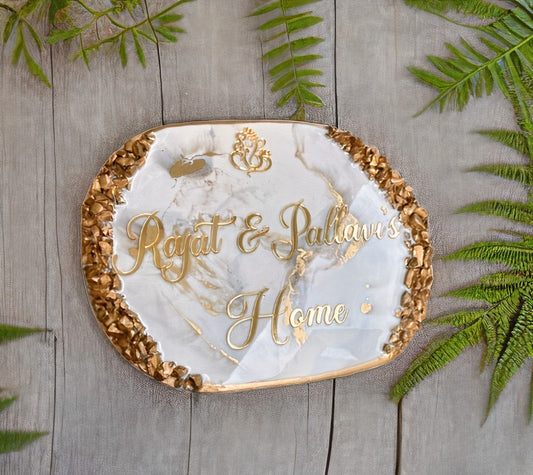 Indian Couple Nameplate Online | Elegant Personalized Door Nameplate