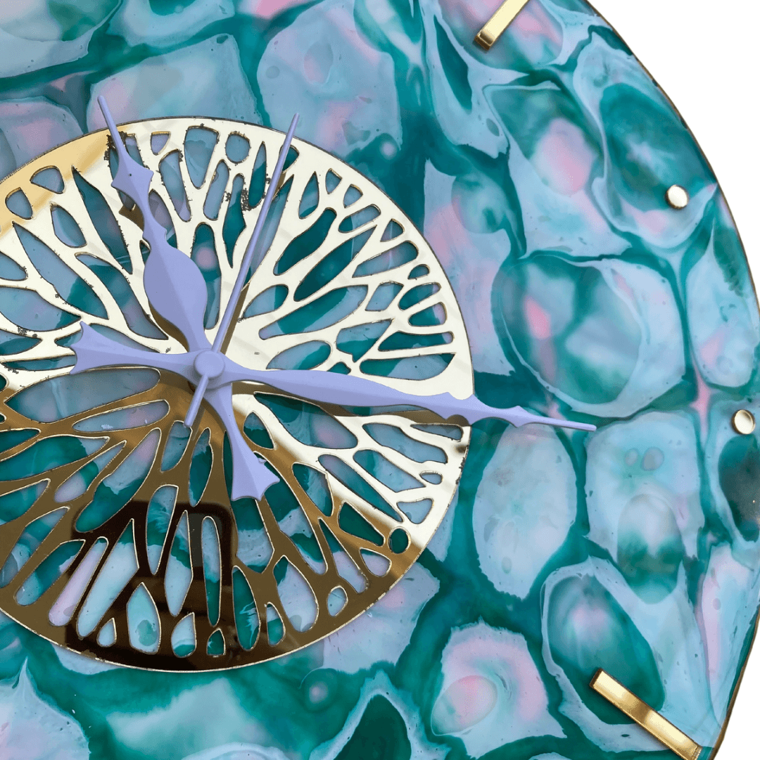 Aquatic Elegance – Unique Decorative Clock | Fankaarlok - Fankaarlok