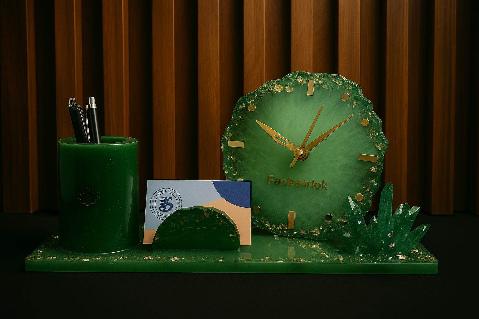 Emerald Luxe Table Clock Pen Holder | Fankaarlok - Fankaarlok