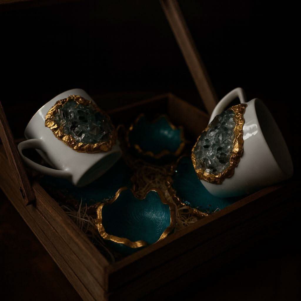 Buy Designer Cup Set Online | Luxury Handcrafted Cup & Coaster Gift Hamper - Fankaarlok