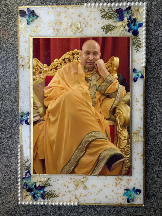 Custom Guruji Swaroop Frame