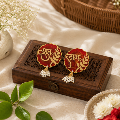 Shubh Laabh pair styled on a home entrance door - Fankaarlok