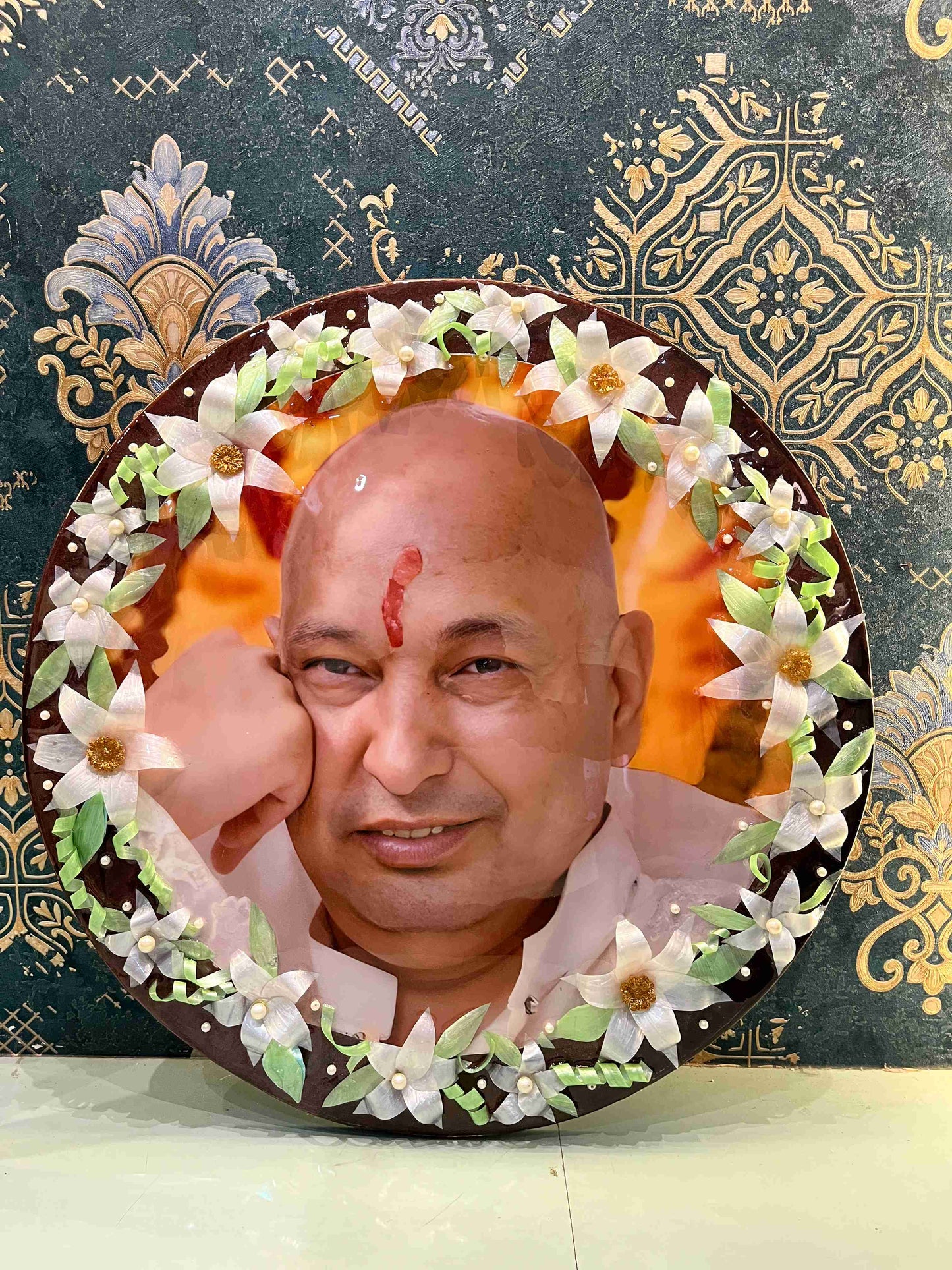 Guru Ji Swaroop Online – Custom Guru Ji Wall Hanging by Fankaarlok