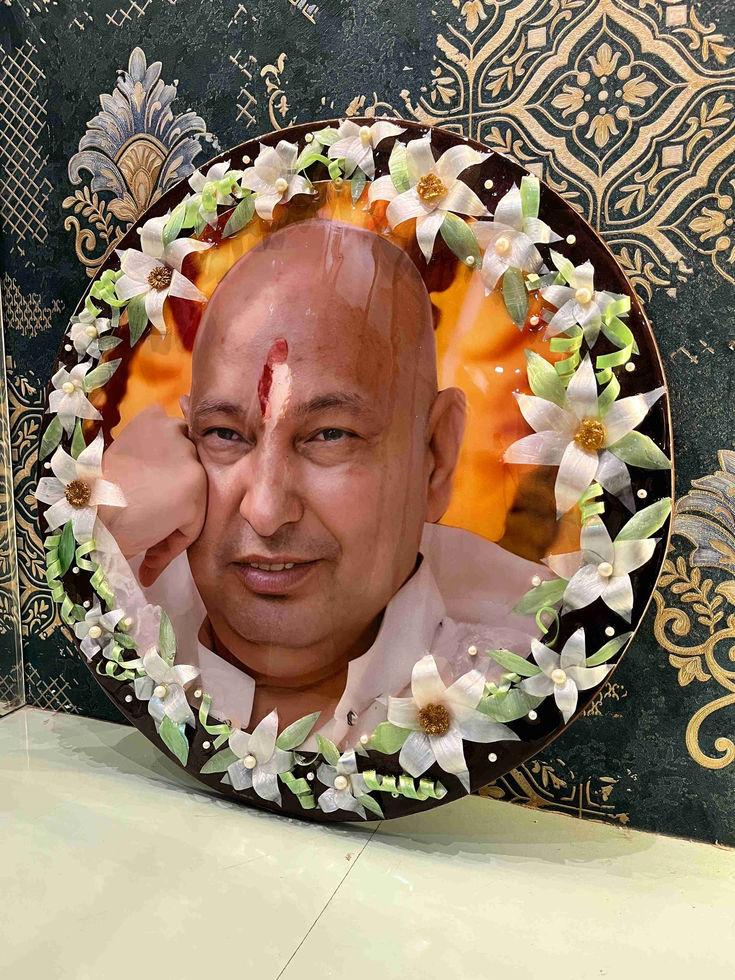 Guru Ji Swaroop Online – Custom Guru Ji Wall Hanging by Fankaarlok