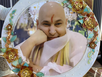 Best Guruji Swaroop for Home Temple – Divine Wall Frame - Fankaarlok