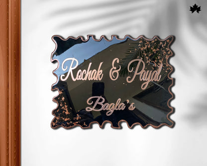 Auric Edge – Gold Accent Nameplate for Home | Elegant Couple Nameplate