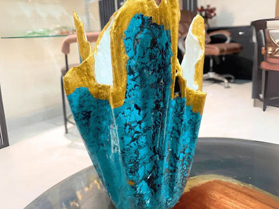 Celestial Crown – Gold-Tipped Resin Planter in Ocean Blue | Fankaarlok - Fankaarlok