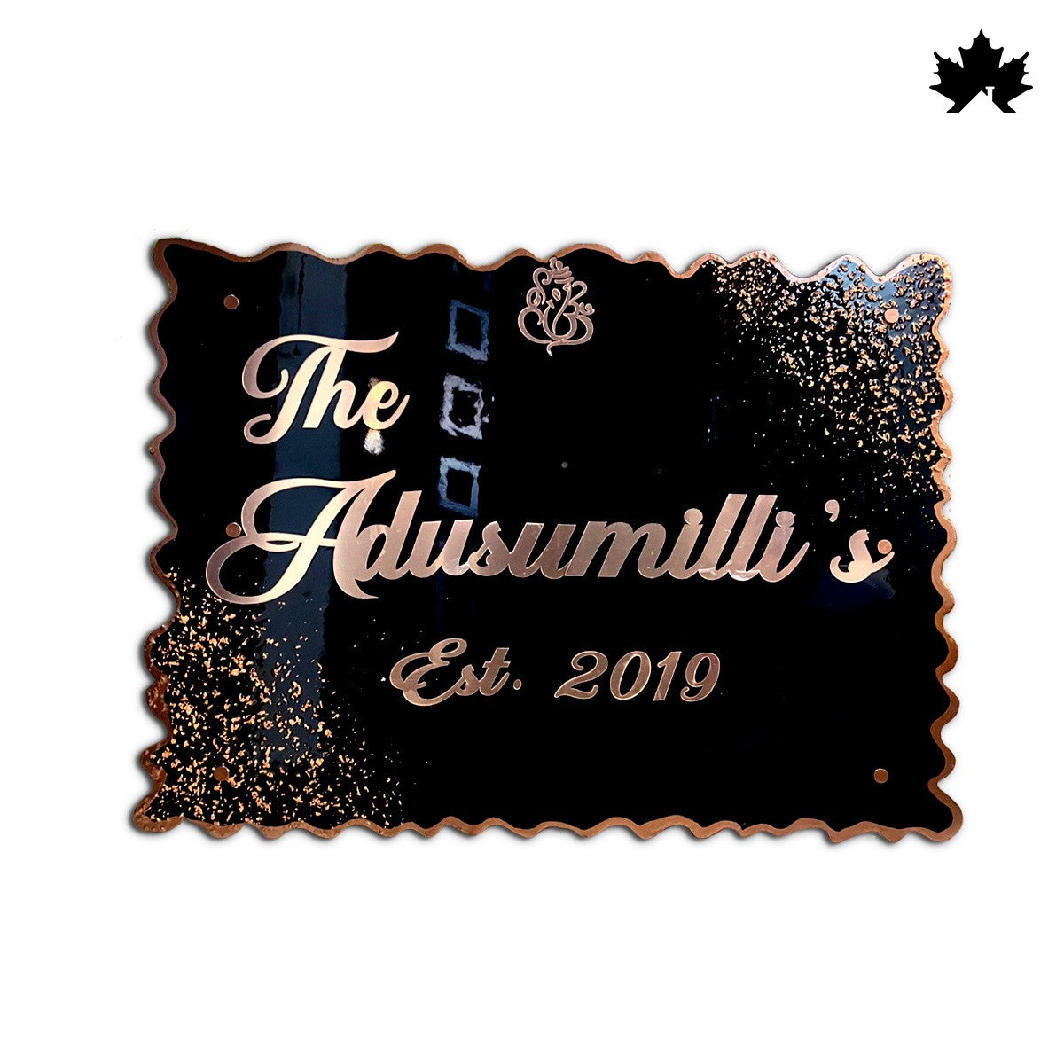 Auric Edge – Gold Accent Nameplate for Home | Elegant Couple Nameplate