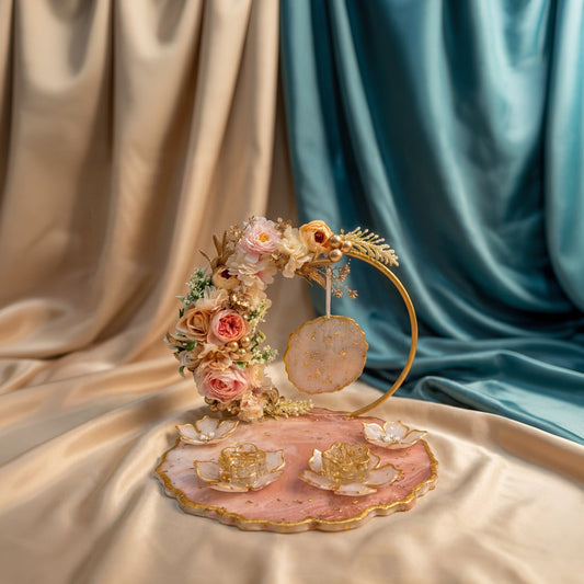 Fankaarlok Luxury Floral Resin Engagement Ring Platter | Handcrafted Wedding Ceremony Décor