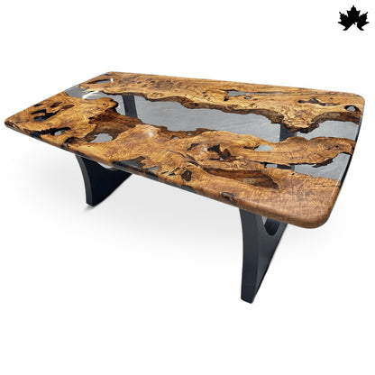 Large Wooden Dining Table – Premium Live-Edge Epoxy Dining Table | Fankaarlok