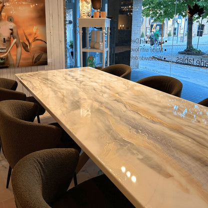 Buy Dining Table Online India – Premium Marble-Finish Designer Table | Fankaarlok