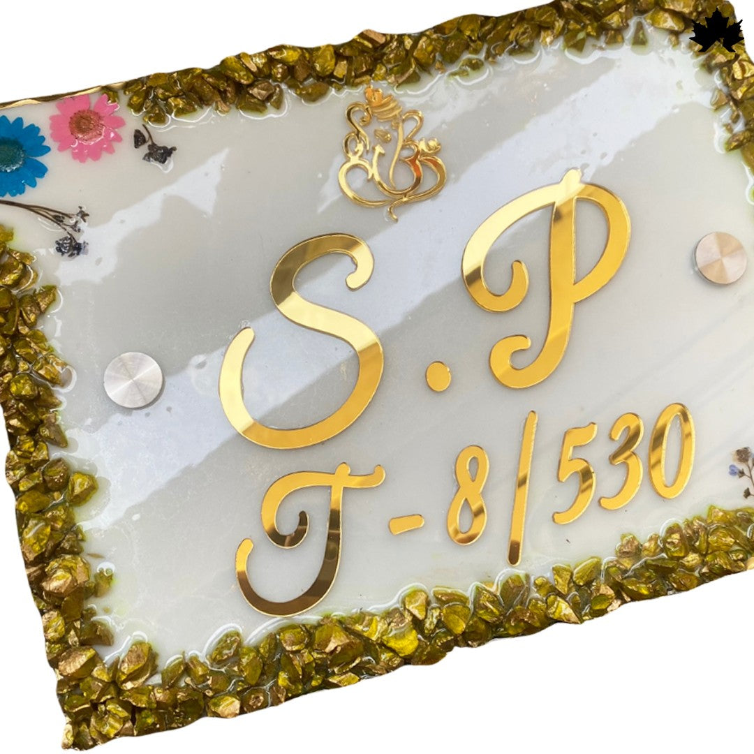 Personalized House Entrance Décor Nameplate | Elegant Custom Door Sign