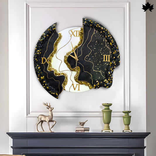 Black & White Geode Resin Design | Sculpted Edge Wall Clock by Fankaarlok