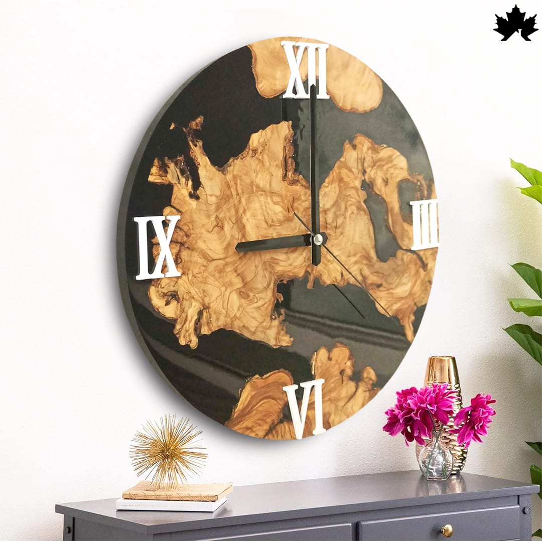 Midnight Maple - Resin & Wood Wall Clock | Fankaarlok