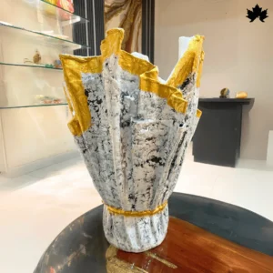 Ivory Blaze – Sculpted Resin Planter with Gold Accents | Fankaarlok