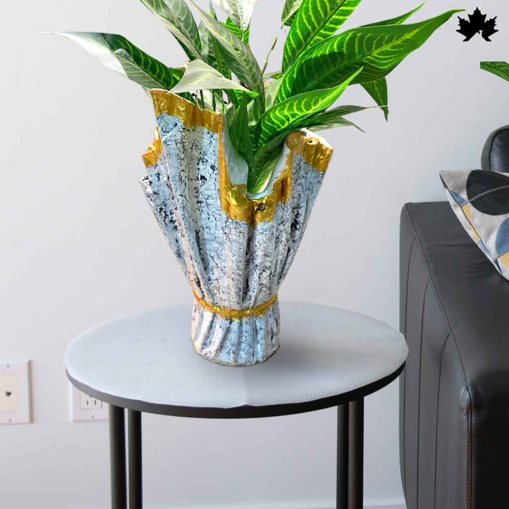 Ivory Blaze Resin Planter