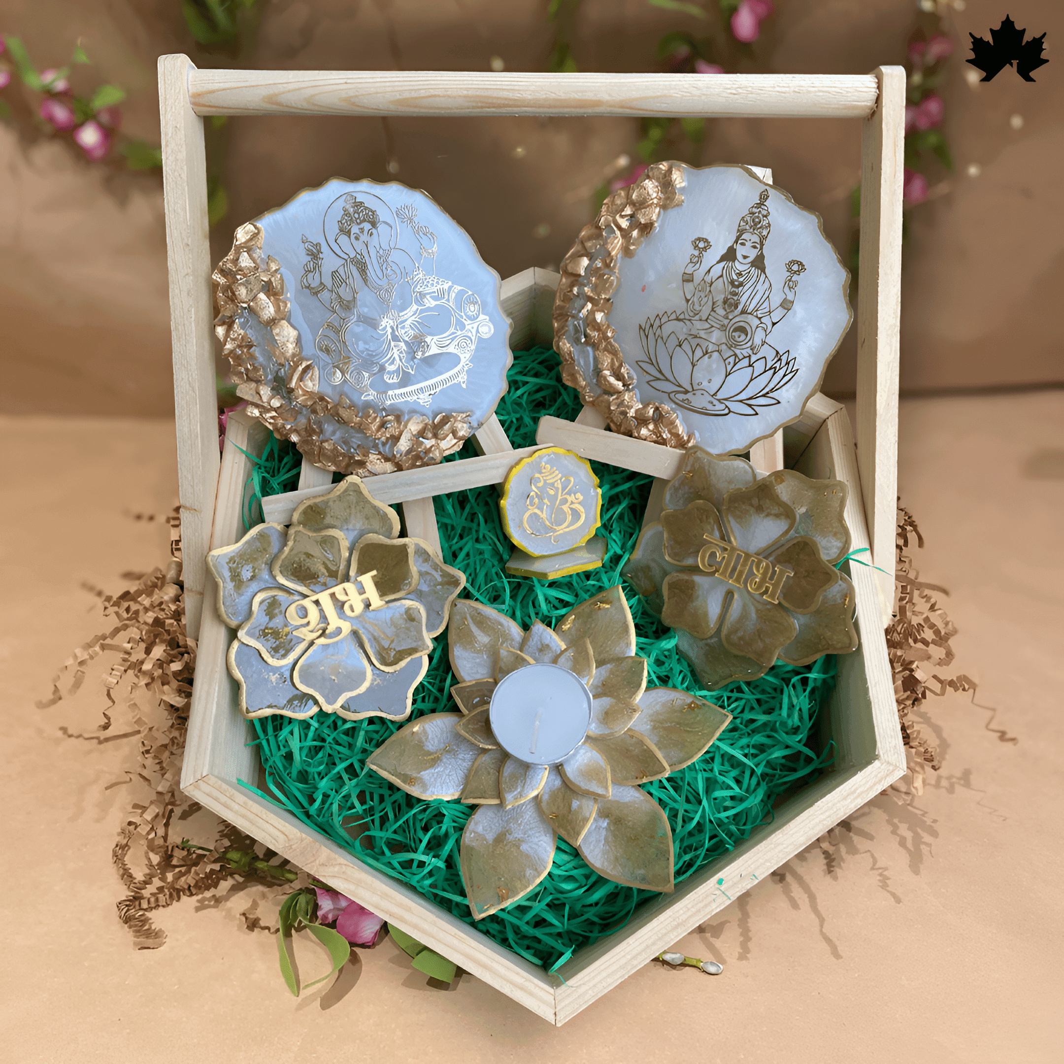 Celestial Harmony Pooja Set – Ganesh-Laxmi Plates, Shubh Laabh, Diya Holder in a Decorative Tray